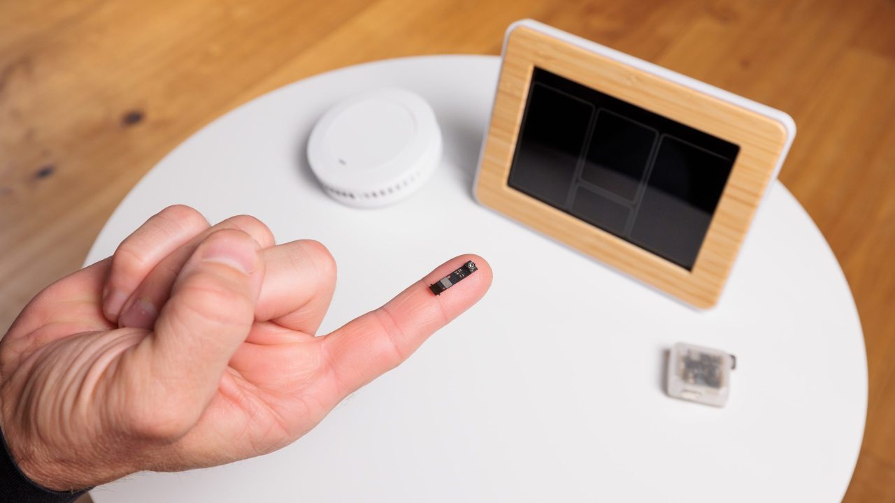 MEMS 传感器与人工智能结合_Bosch Sensortec 智能传感器_传感器在生活应用实例