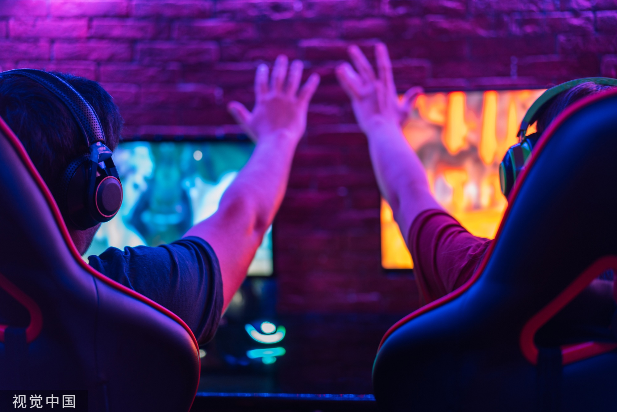 pg下载 游戏蝶变（上）丨游戏产业告别“野蛮生长”  科技创新价值获广泛认同