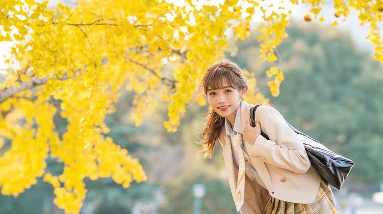 情感依赖与旧情人断不了关系的原因_和前男友老死不相往来_女人如何走出失恋阴影