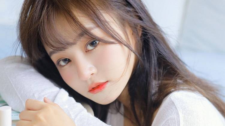 和前男友老死不相往来_女人如何走出失恋阴影_情感依赖与旧情人断不了关系的原因