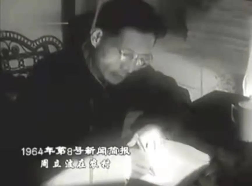 啪啪是什么意思_意思是什么_意思是的英文