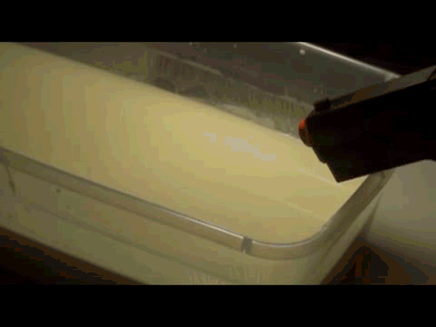 非牛顿流体生活应用_牛顿流体与非牛顿流体区别_非牛顿流体特性