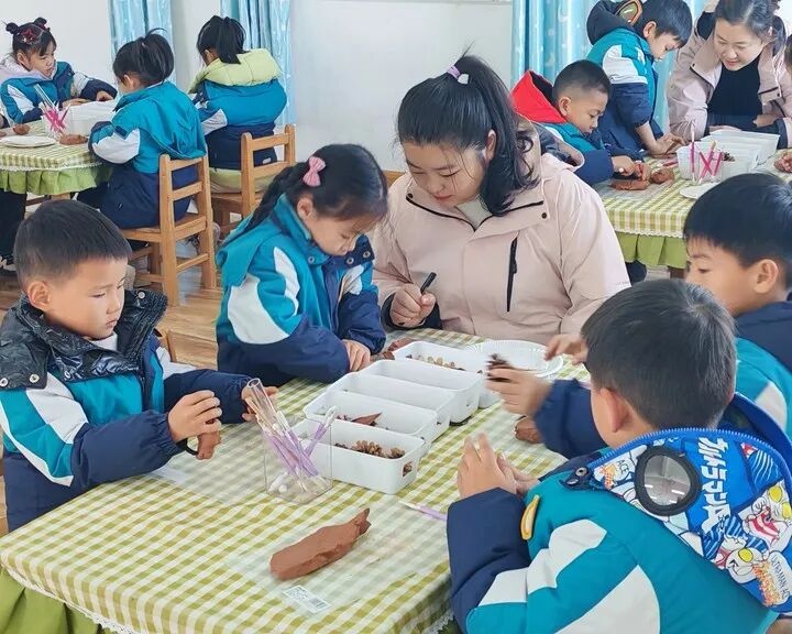 基于体验的野趣课程_幼儿园游戏专题总结_野趣课程实践与优化