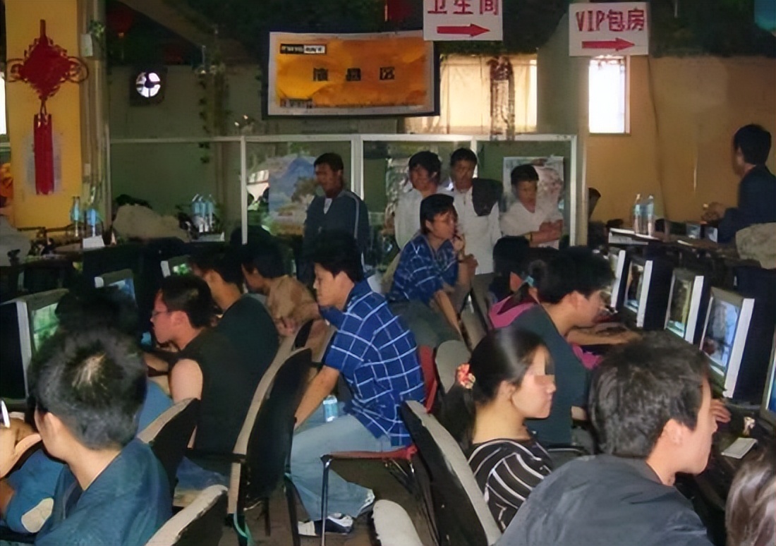 专题排行榜游戏_微信小游戏畅销榜传奇游戏占比_2025年传奇IP市场规模预测