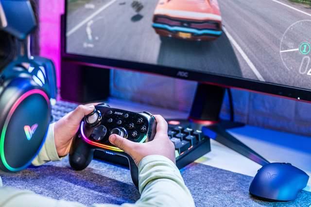 psp游戏专题_PS手柄与Xbox手柄对比_西圣GC1游戏手柄评测