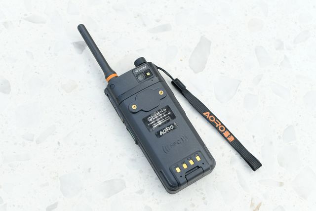 对讲机分类方式_对讲机工作原理_无线电能传输的生活应用