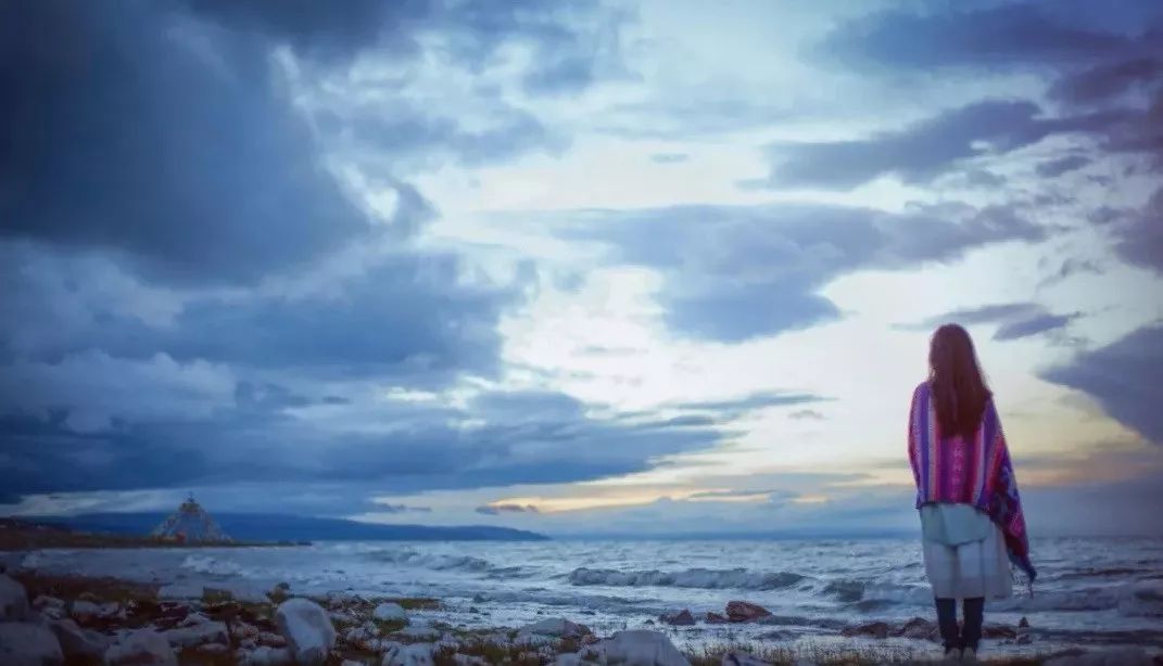 新木桶效应_心理学效应_蔡格尼克效应生活应用