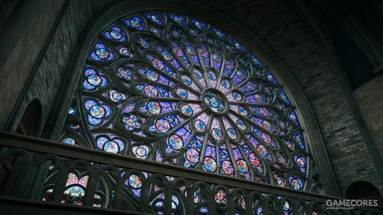 《大革命》中的玫瑰花窗