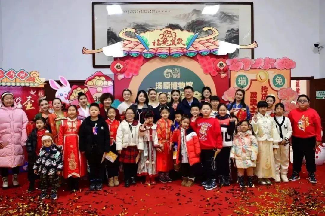 汤原县博物馆_文明旅游_汤原风情一条街