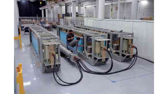 电磁炮轨道炮原理_电磁炮生活应用_电磁炮性能参数对比