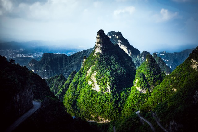 成功靠努力还是靠智慧_如何从底层逆袭_如何结交权贵