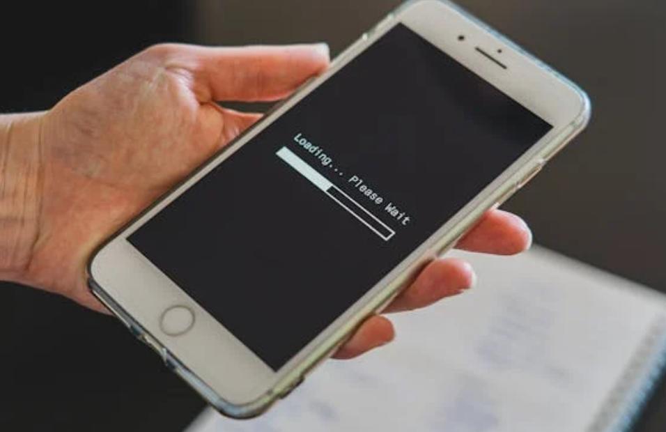 网络改变生活有什么应用_持久续航告别电量焦虑_随身WiFi优势