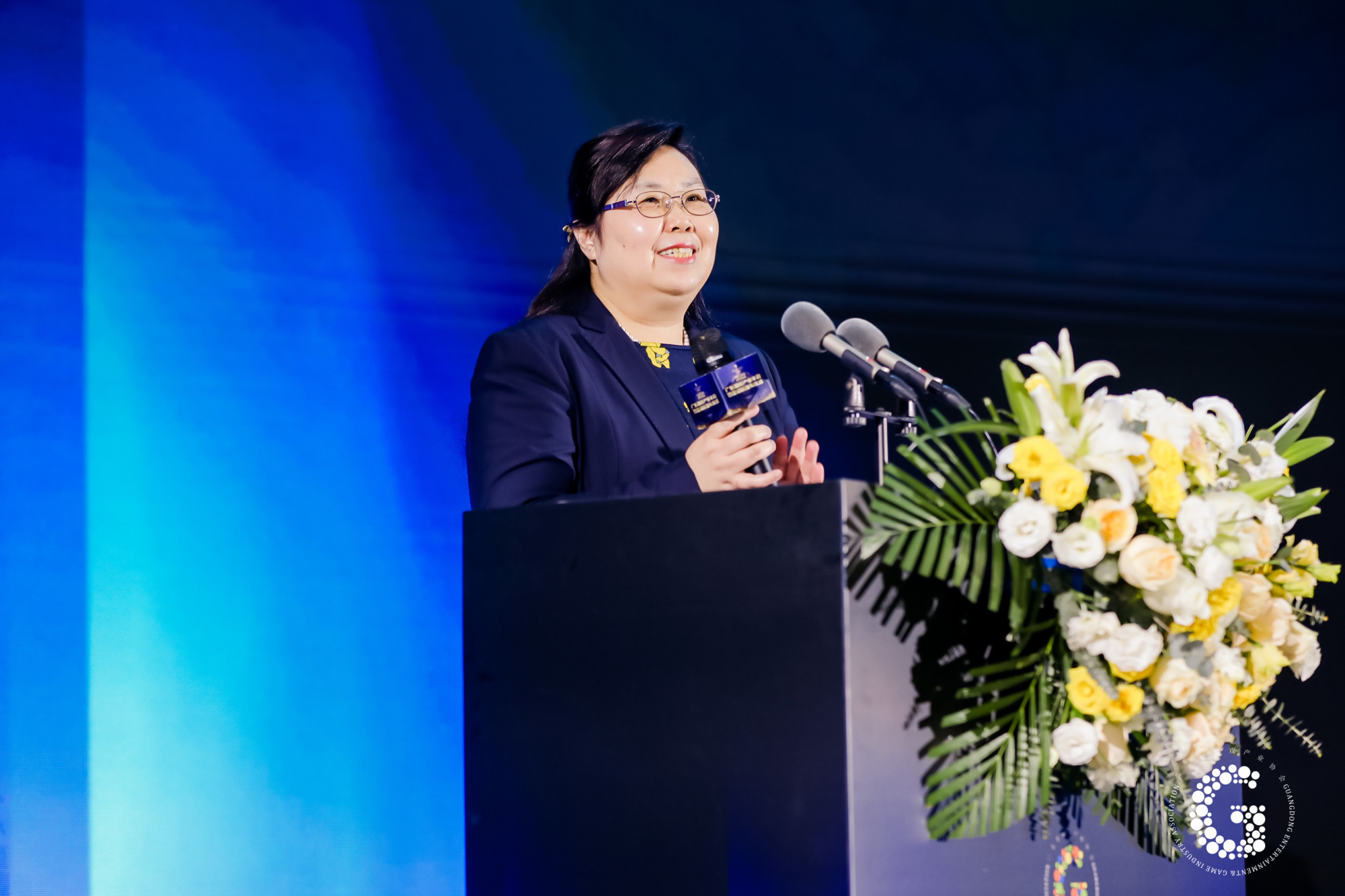 2022广东游戏产业年会 守正创新赋能发展 广东省游戏产业发展报告 金钻榜发布仪式_游戏行业 新闻